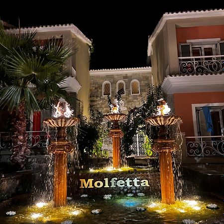 Molfetta Beach Hotel Гувія Екстер'єр фото