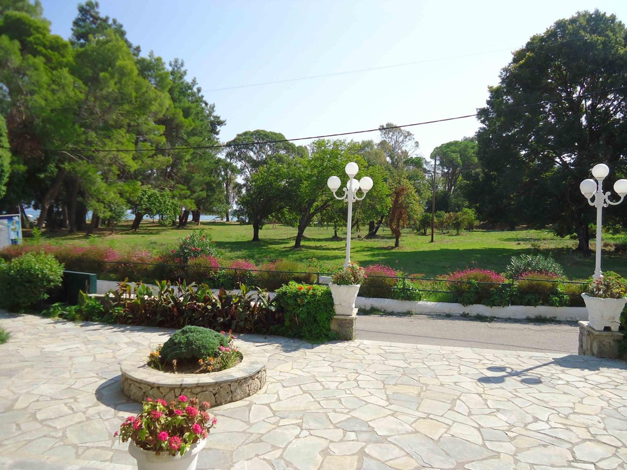 Molfetta Beach Hotel Гувія Екстер'єр фото